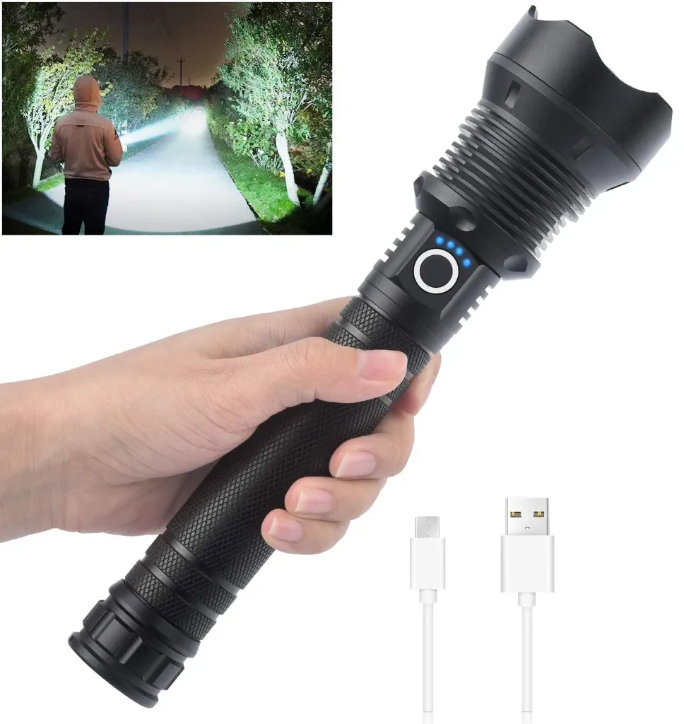 P70_Flashlight_1.webp